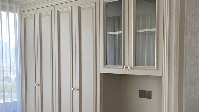 小户型空间利用：定制衣柜的巧妙布局